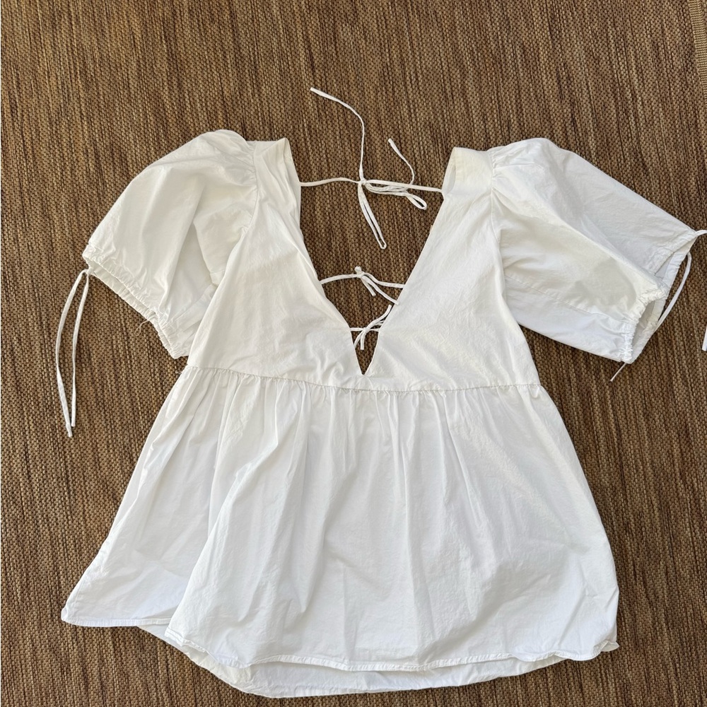 Verge Girl White Tie-Back Blouse